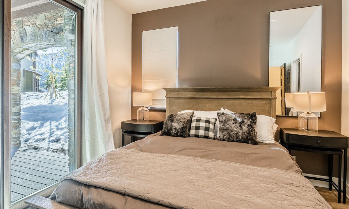 Photo of Bedroom in Mammoth Lakes