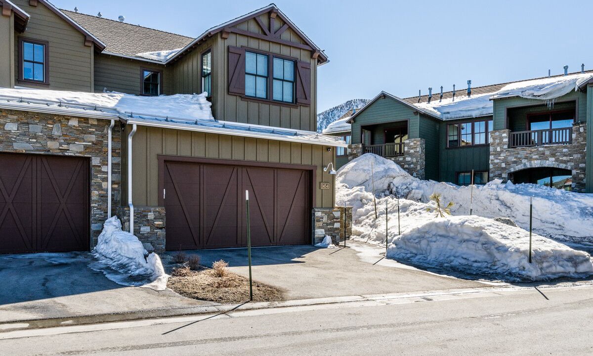 Photo of Outdoor in Mammoth Lakes
