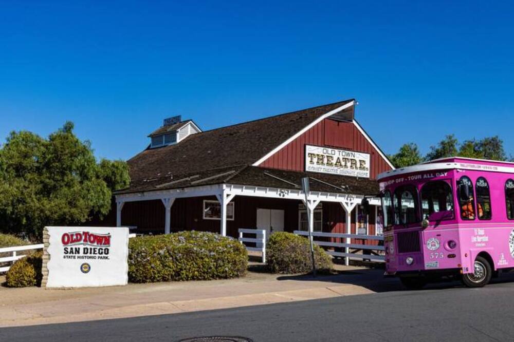 Photo of Outdoor in Midway District