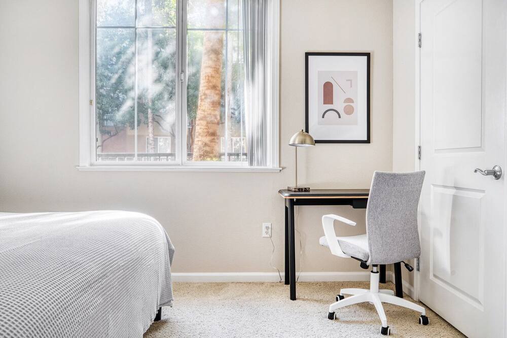 Photo of Bedroom in Morse Park