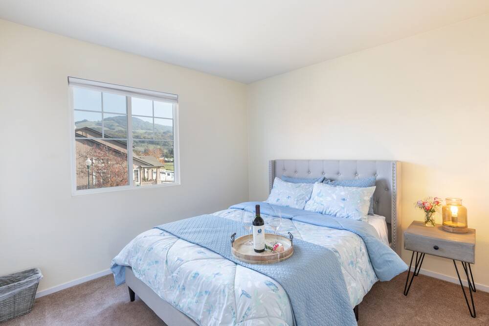 Photo of Bedroom in Santa Rosa