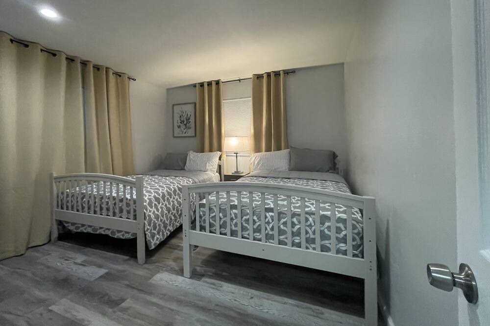 Photo of Bedroom in Otay