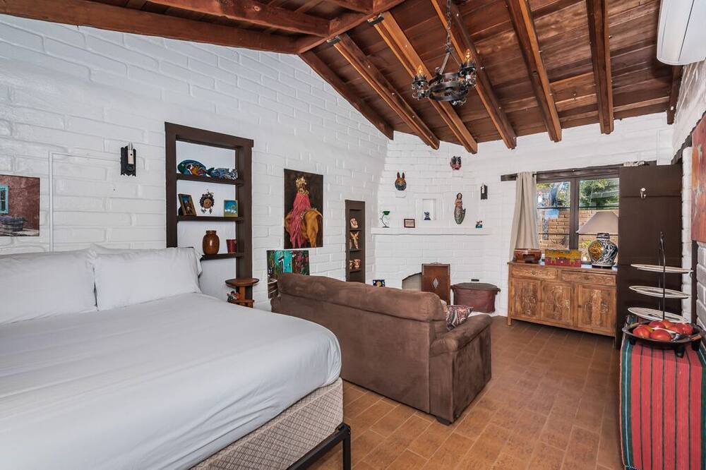 Photo of Bedroom in Del Mar