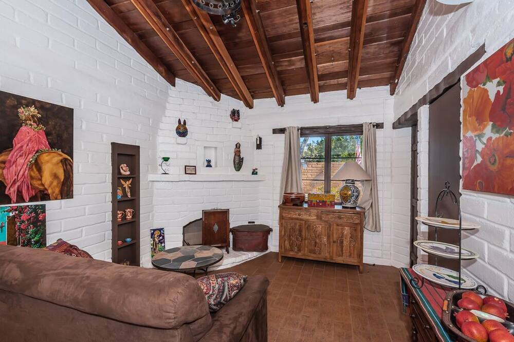 Photo of Livingroom in Del Mar