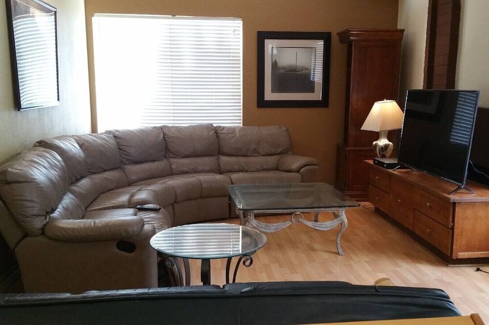 Photo of Livingroom in Edenvale