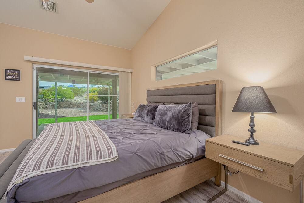 Photo of Bedroom in Bullhead City