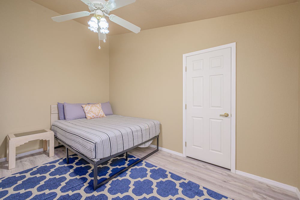 Photo of Bedroom in Bullhead City