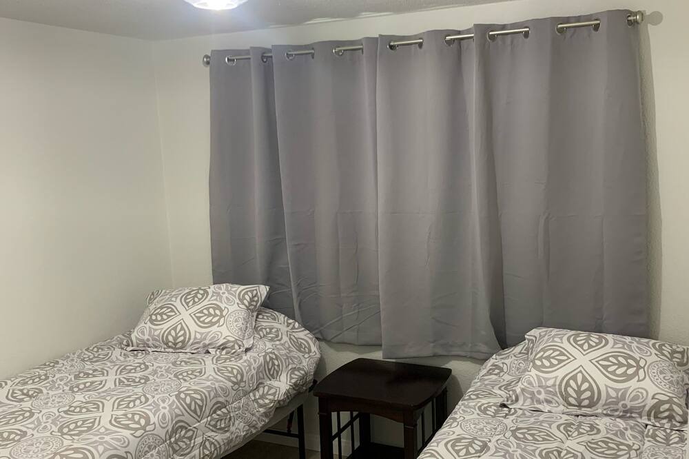 Photo of Bedroom in Lake Murray