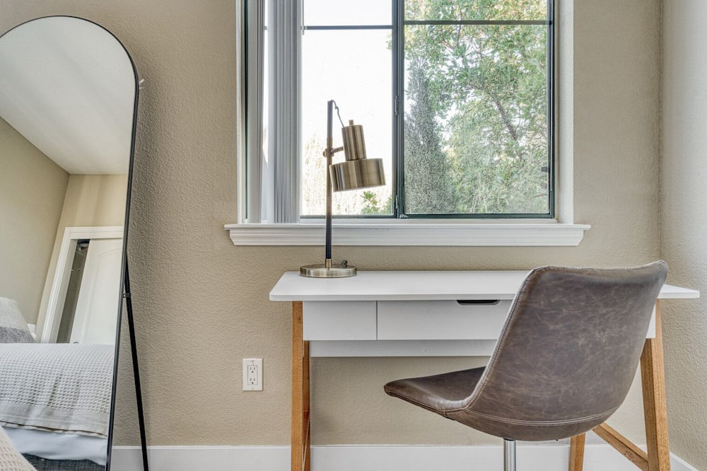 Photo of Bedroom in East San Mateo