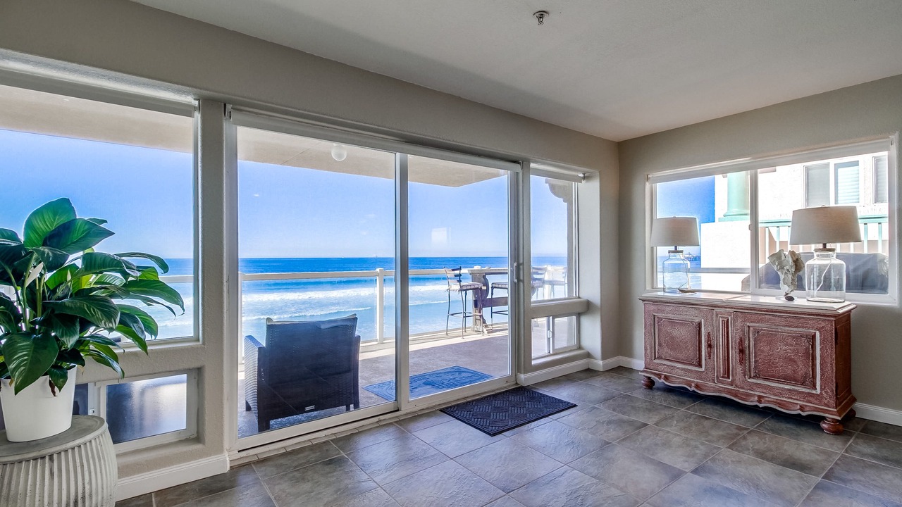 Photo of Livingroom in Imperial Beach