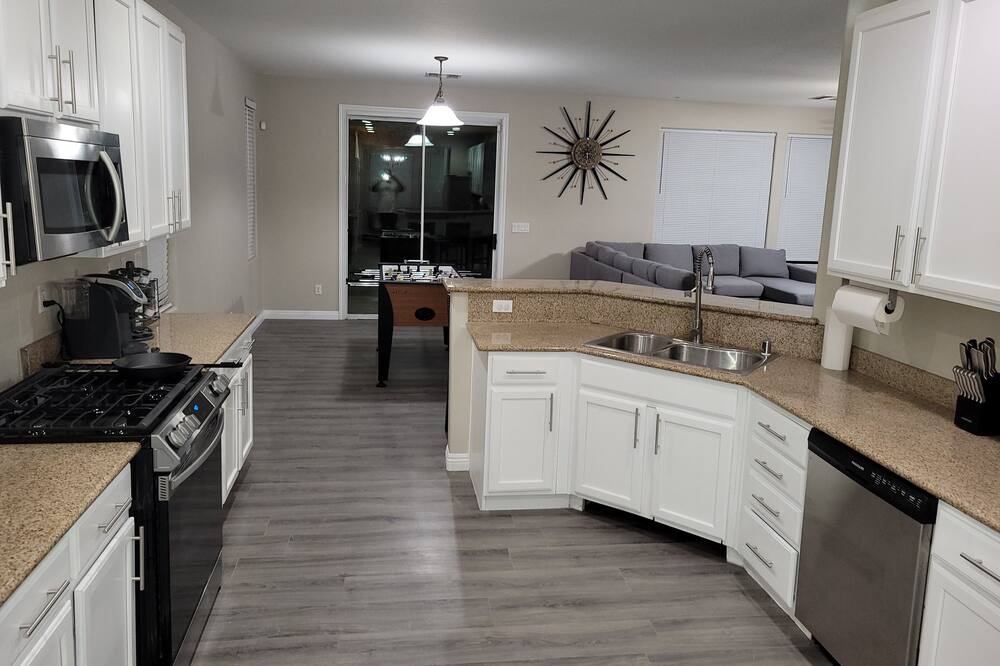 Photo of Kitchen in North Las Vegas