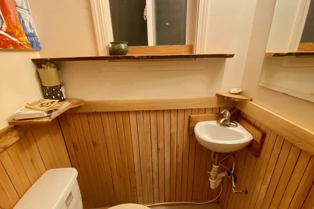 Photo of Bathroom in Molalla