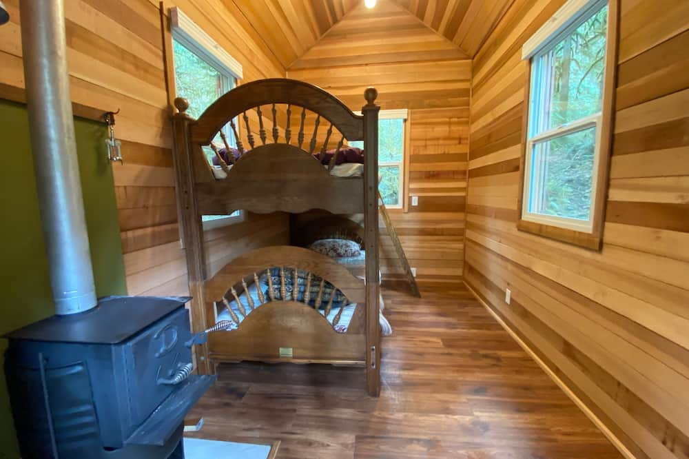 Photo of Bedroom in Molalla