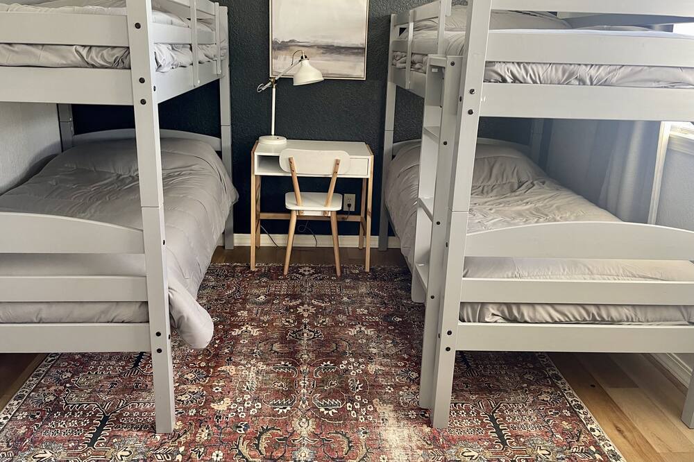 Photo of Bedroom in Redding