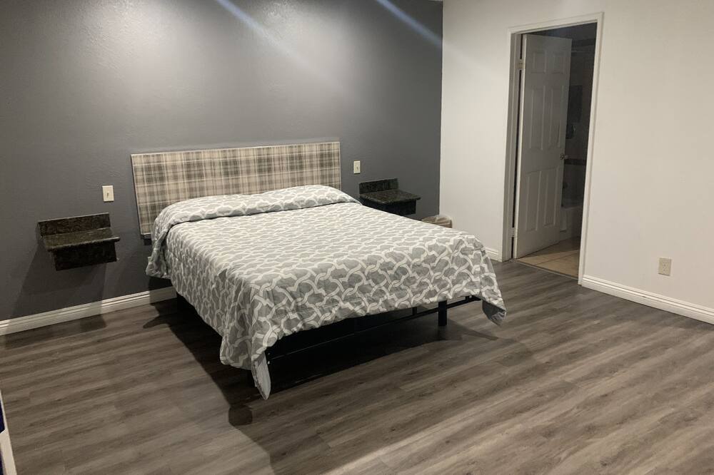 Photo of Bedroom in Los Angeles