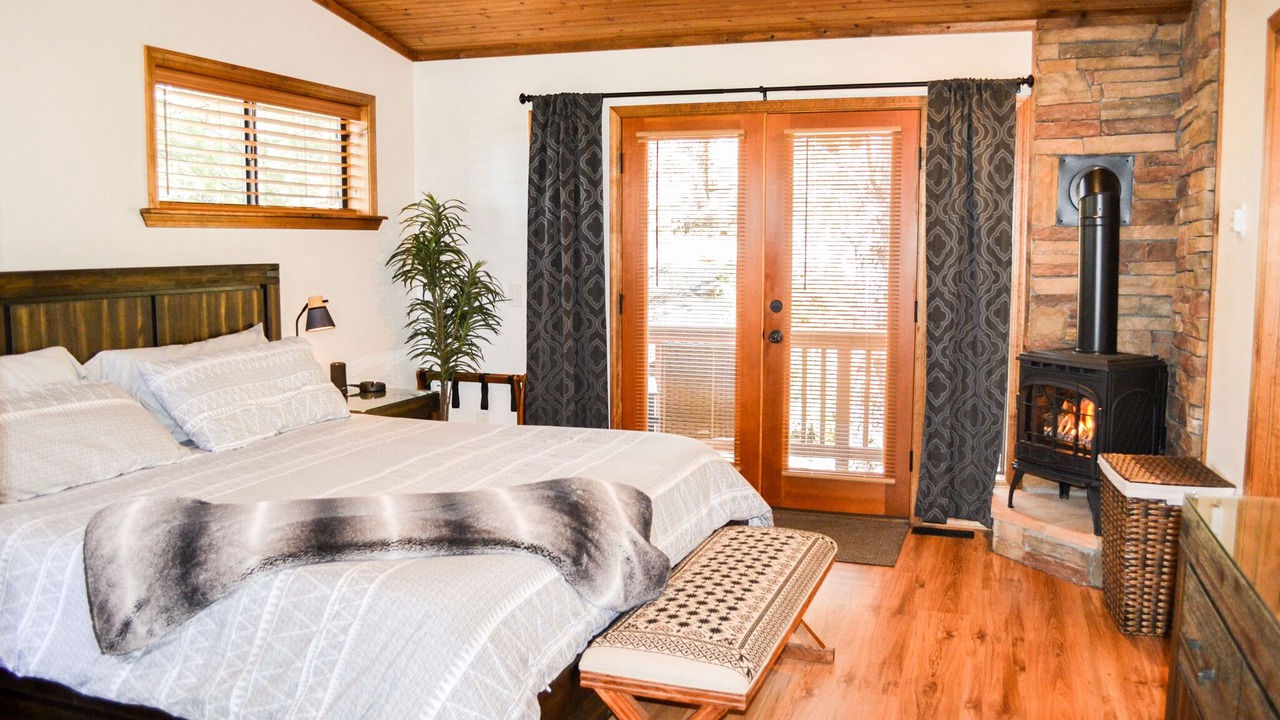 Photo of Bedroom in Munds Park