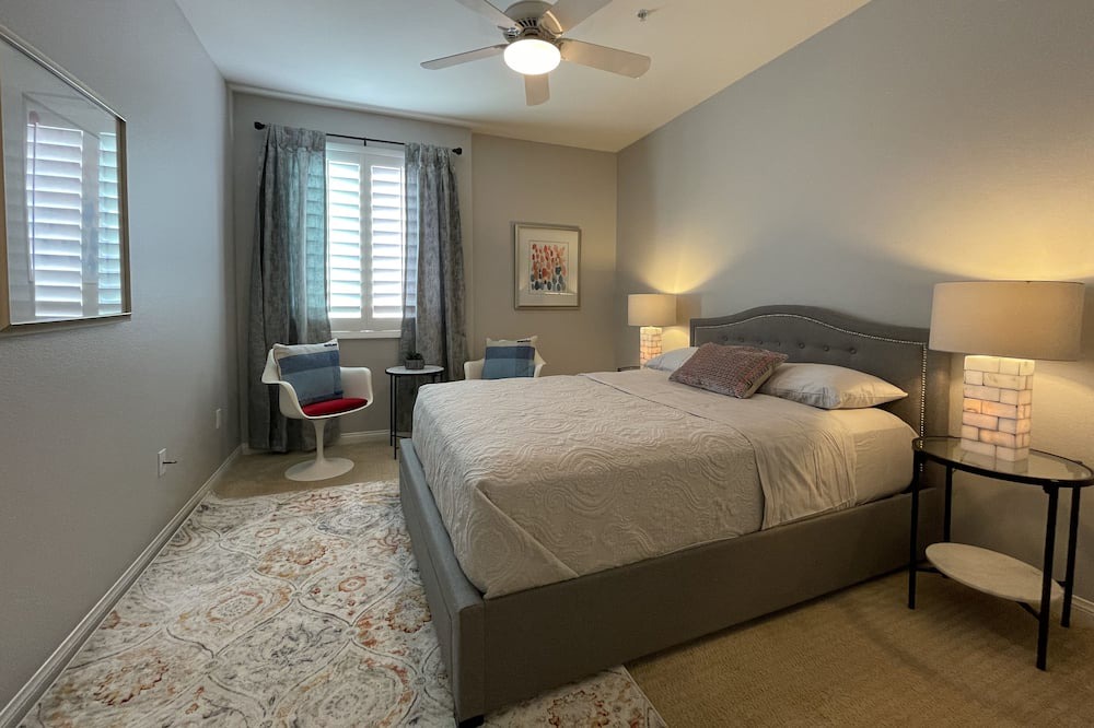Photo of Bedroom in Carmel Valley