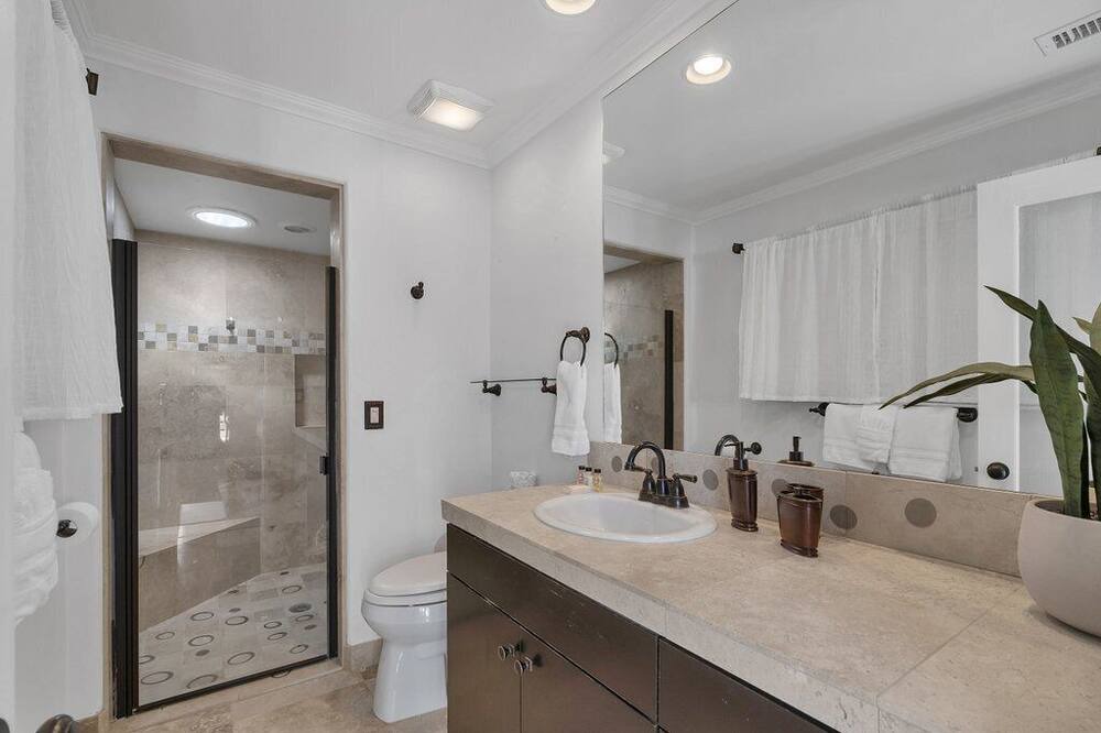 Photo of Bathroom in La Quinta Cove