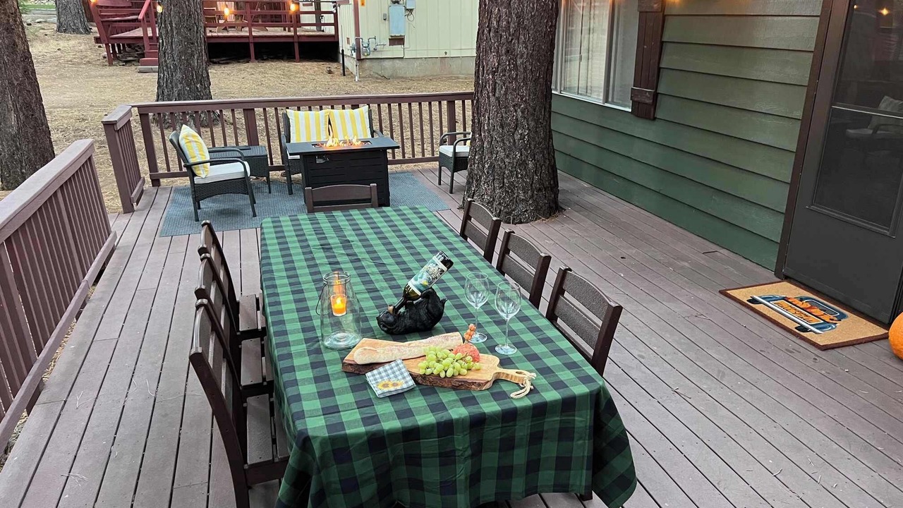 Photo of Outdoor in Pioneer Trail