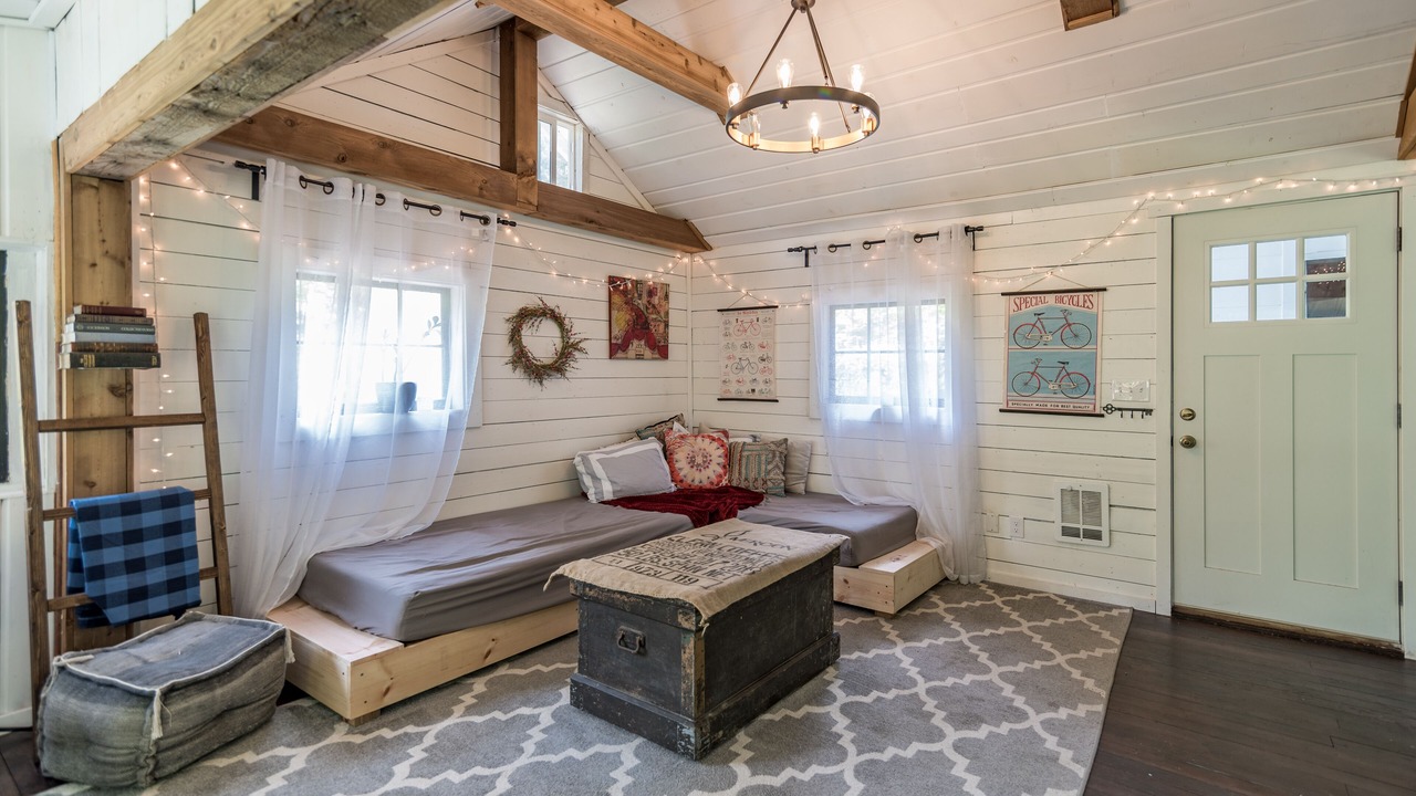 Photo of Livingroom in Battle Ground