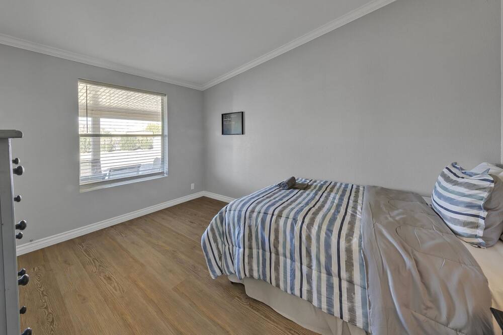 Photo of Bedroom in Pahrump
