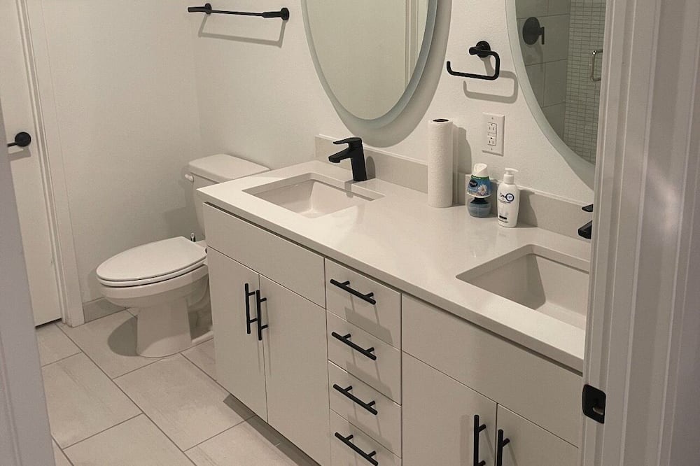 Photo of Bathroom in Downtown Las Vegas