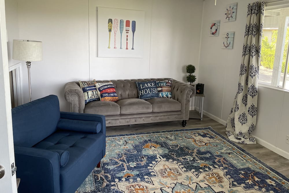 Photo of Bedroom in Kelseyville
