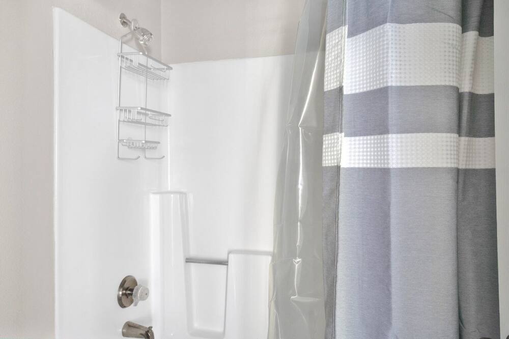 Photo of Bathroom in Willow Glen