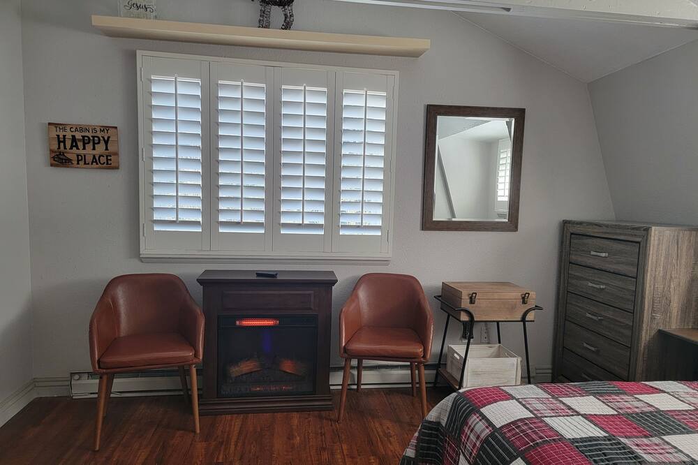 Photo of Bedroom in Mount Charleston