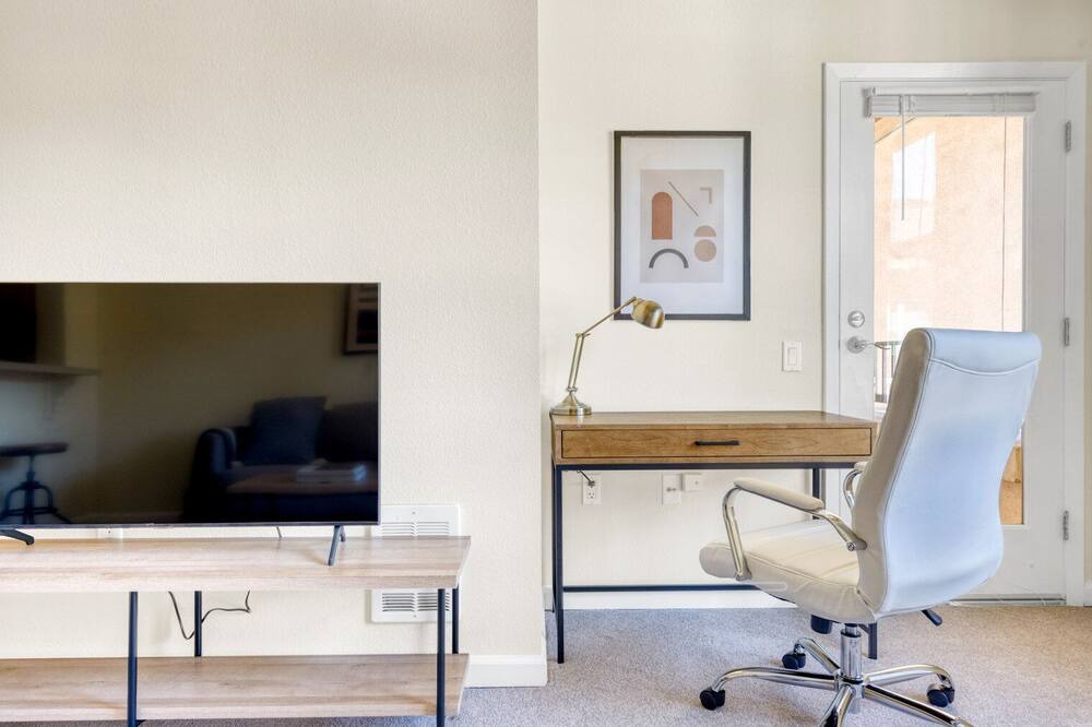 Photo of Bedroom in San Bruno