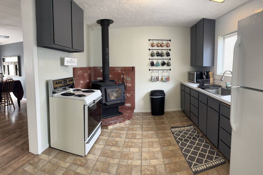 Photo of Kitchen in Lakeview