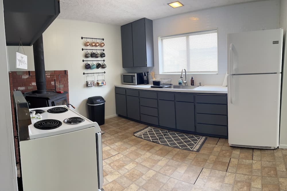 Photo of Kitchen in Lakeview