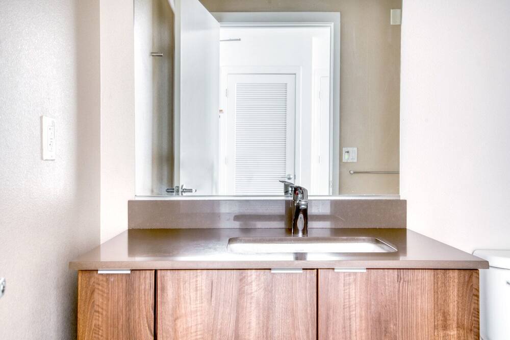 Photo of Bathroom in The Villas
