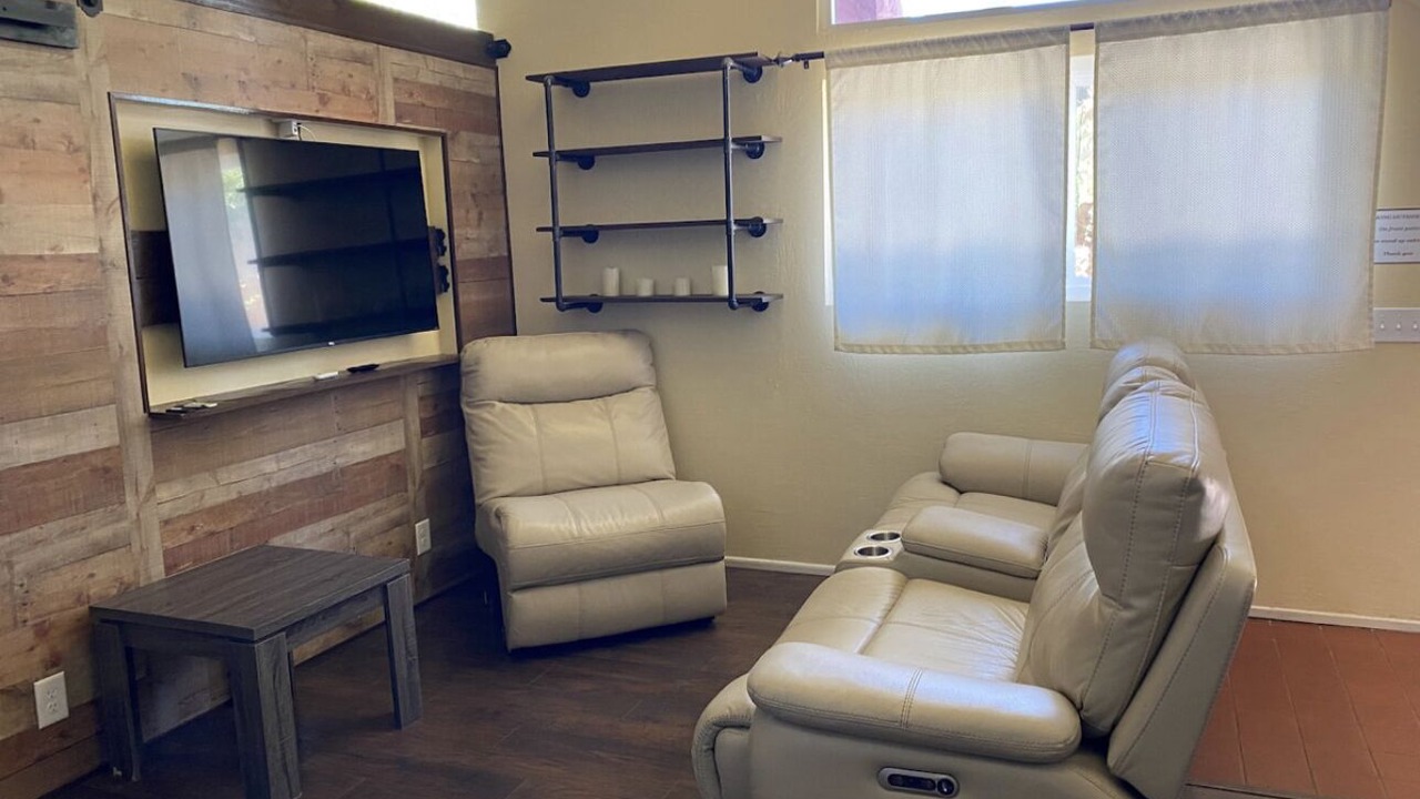 Photo of Livingroom in Downtown Redlands