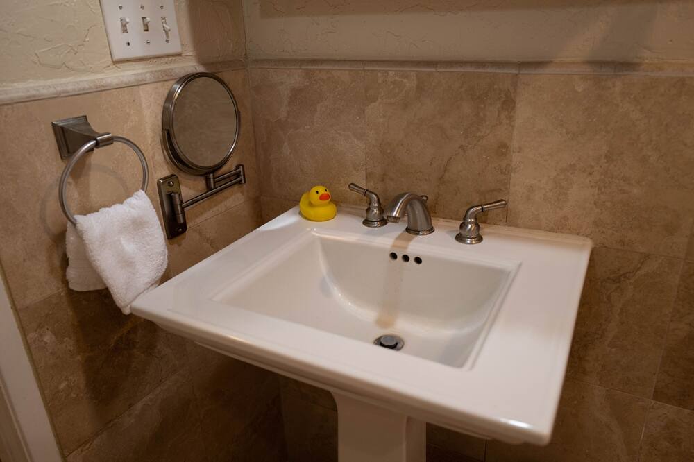 Photo of Bathroom in Point Loma Heights