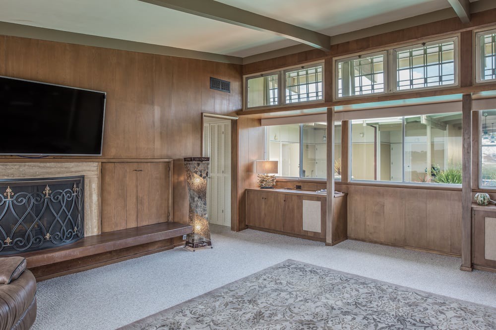 Photo of Bedroom in Del Monte Forest