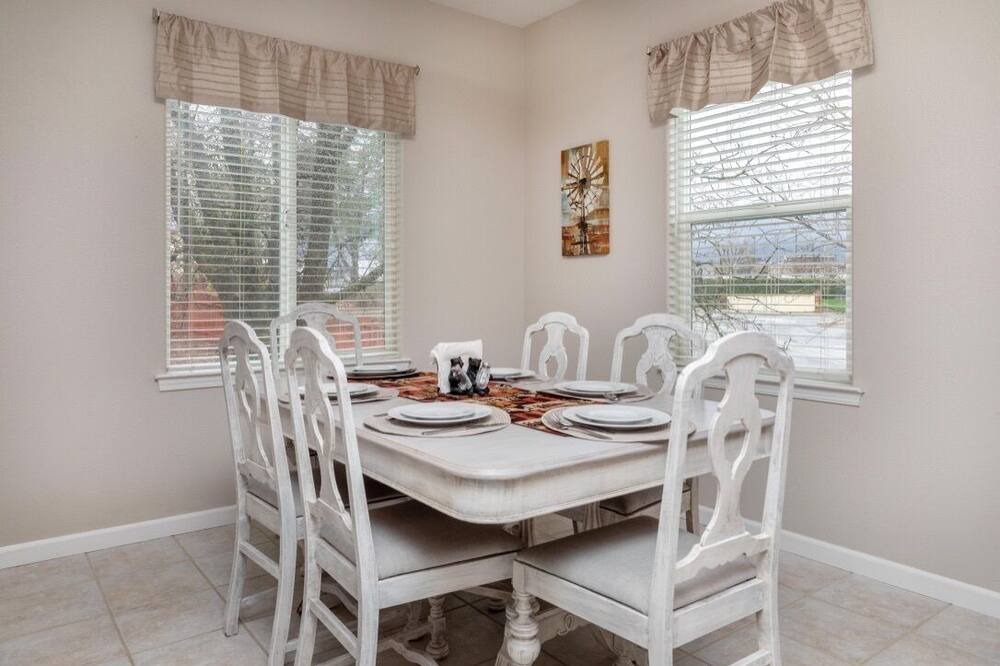 Photo of Kitchen in Redding