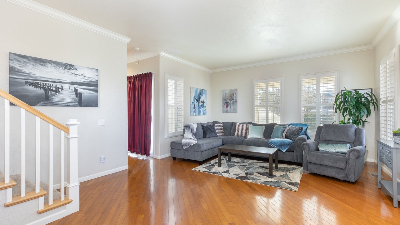 Photo of Livingroom in Wright Area Action Group