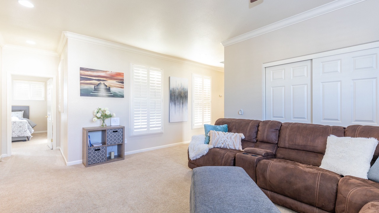 Photo of Livingroom in Wright Area Action Group