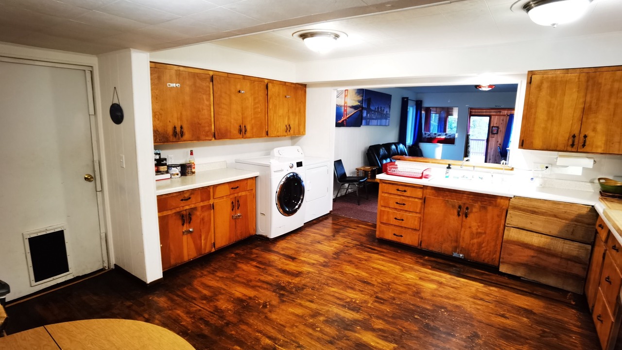 Photo of Kitchen in Carlotta