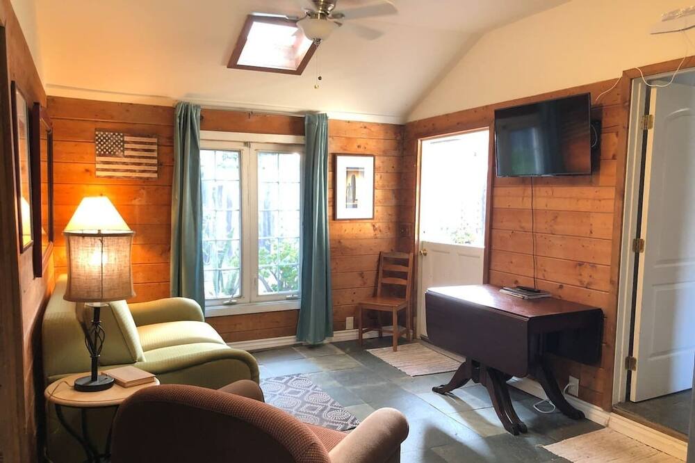 Photo of Livingroom in Mesa Verde