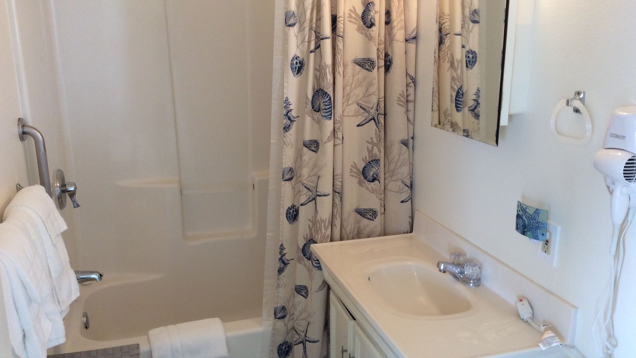 Photo of Bathroom in Morro Bay