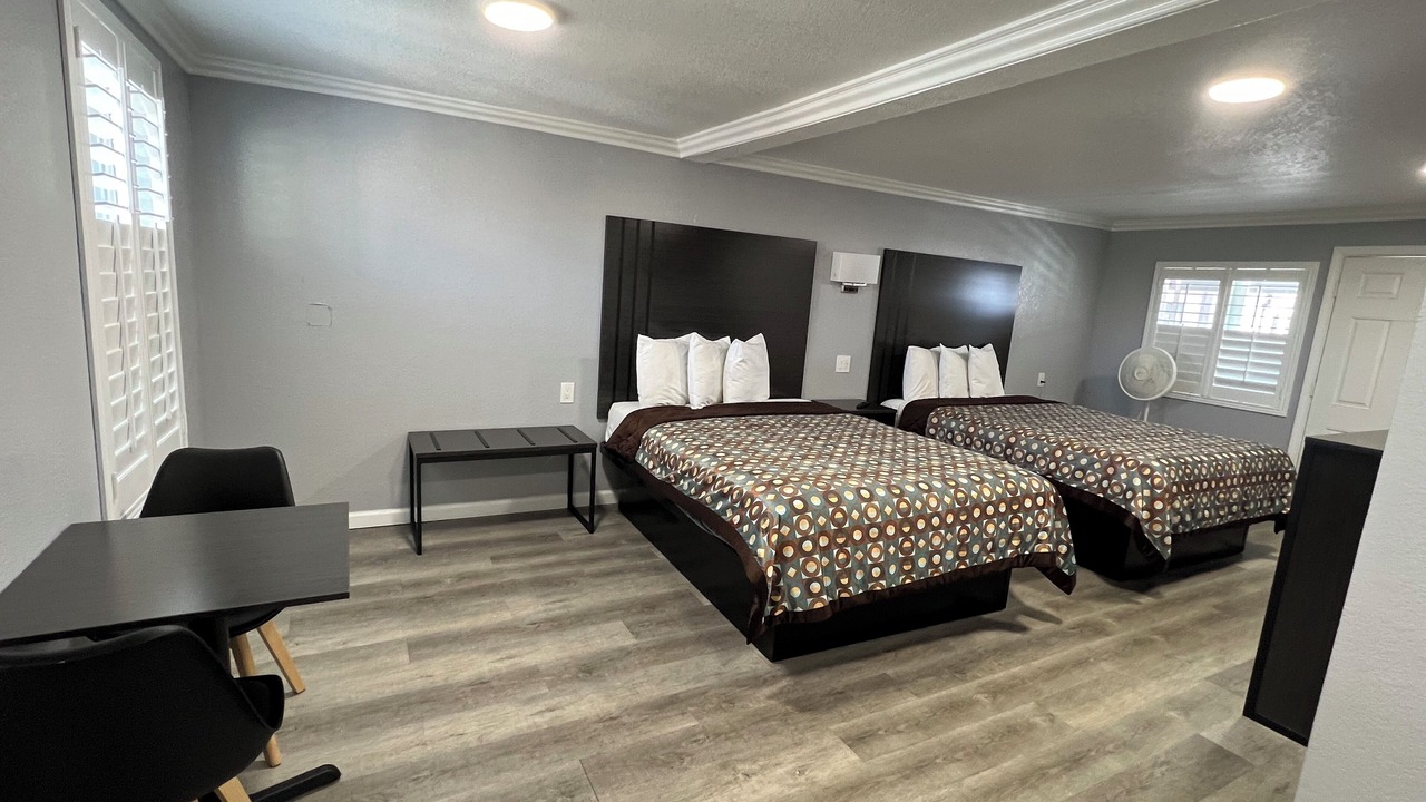 Photo of Bedroom in Downtown