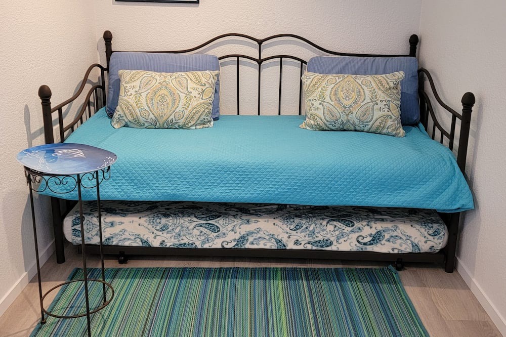 Photo of Bedroom in Grover Beach