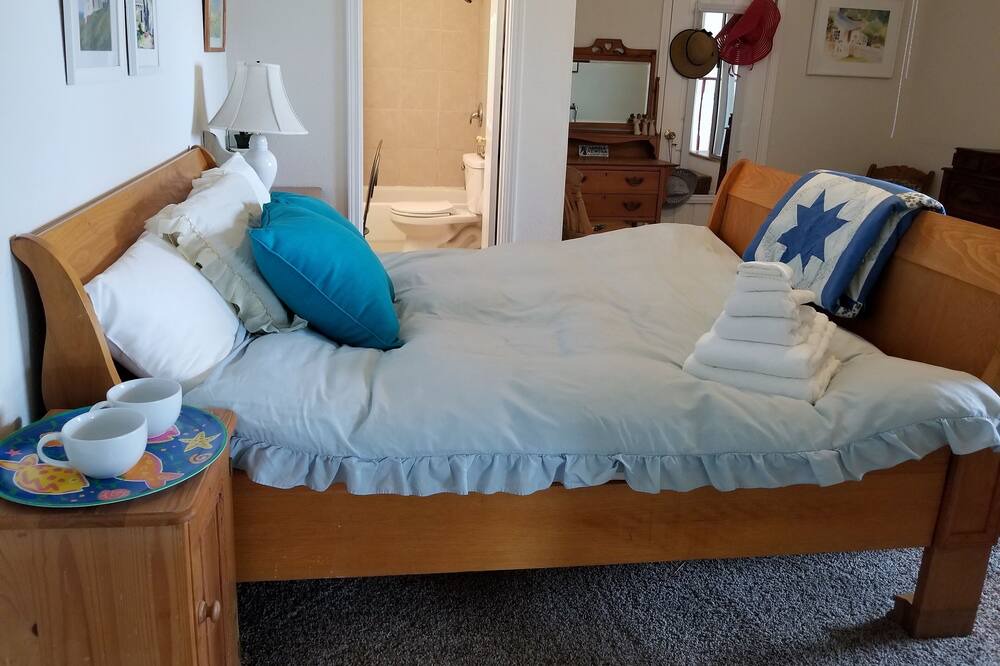Photo of Bedroom in Grover Beach