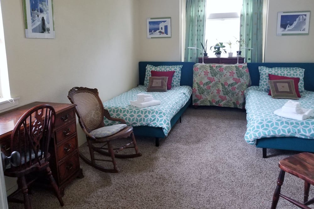 Photo of Bedroom in Grover Beach