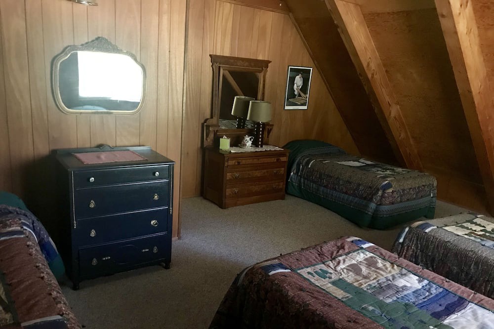 Photo of Bedroom in Tahoma