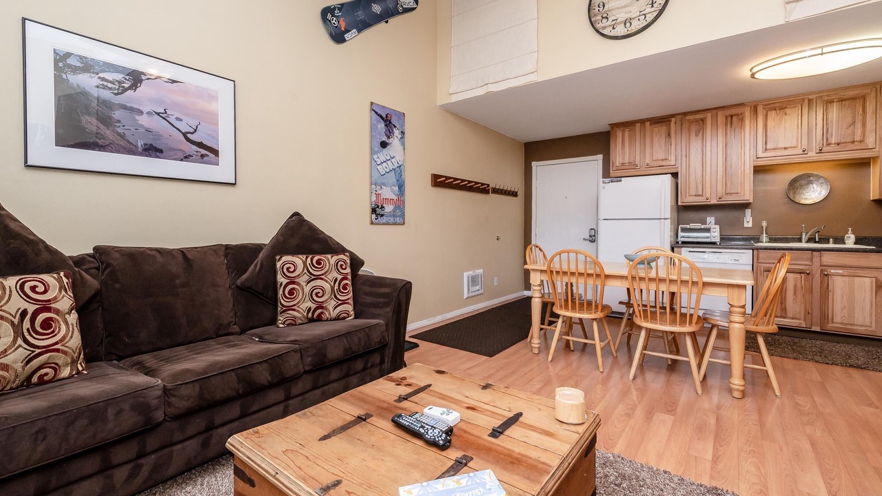 Photo of Bedroom in Mammoth Lakes