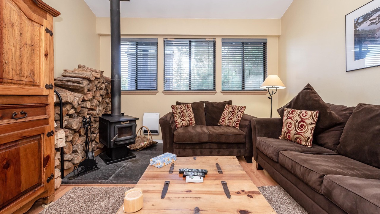 Photo of Bedroom in Mammoth Lakes