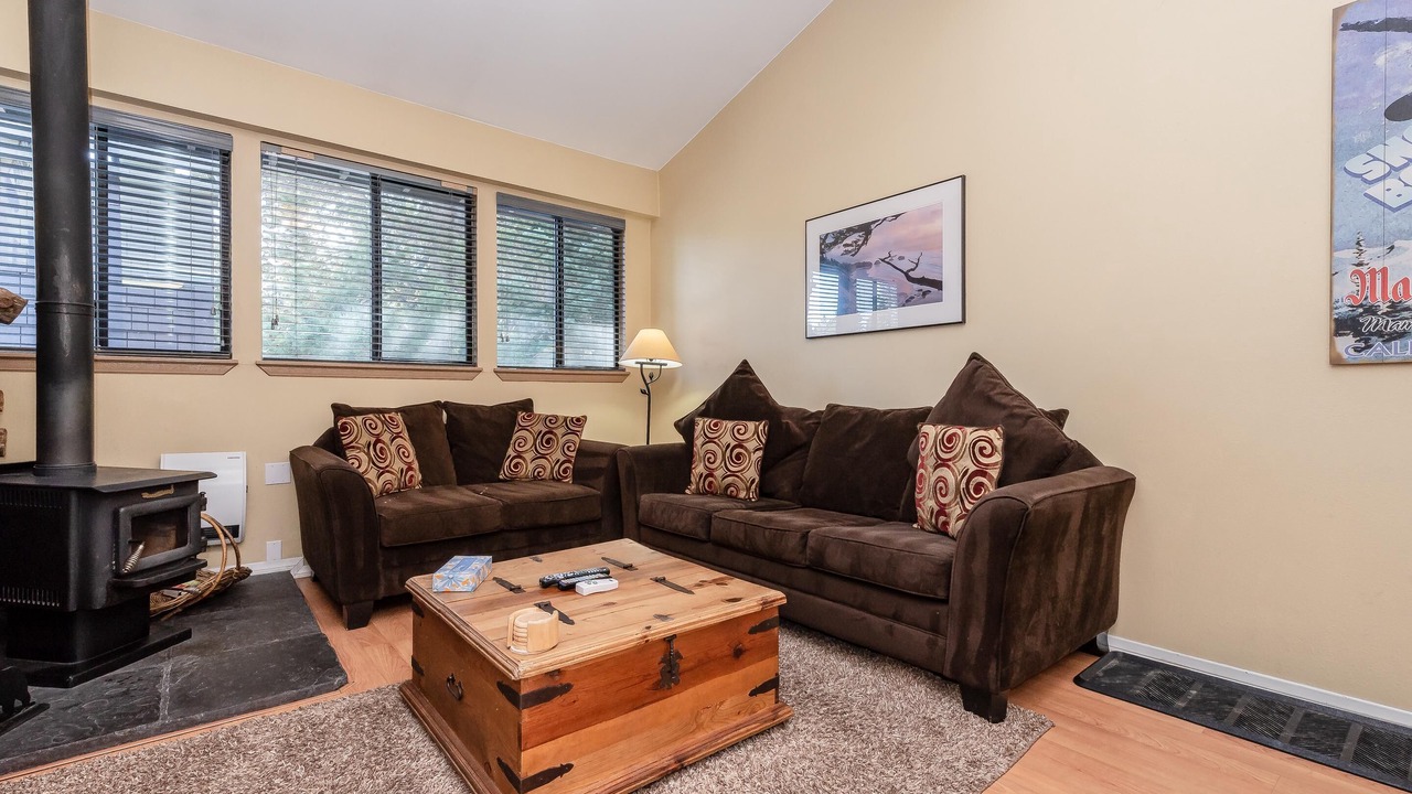 Photo of Bedroom in Mammoth Lakes